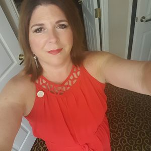 Meet your Posher, Beverlea